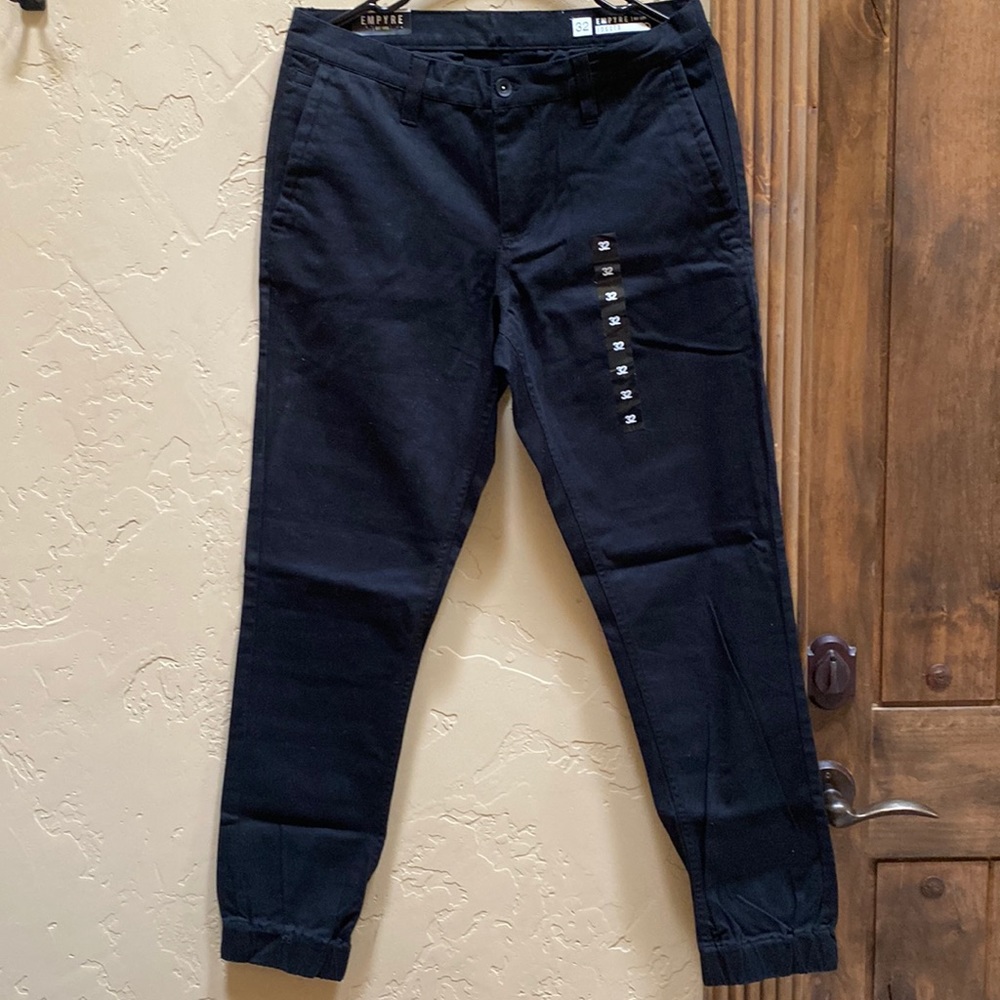 Black Empyre mens joggers NWT